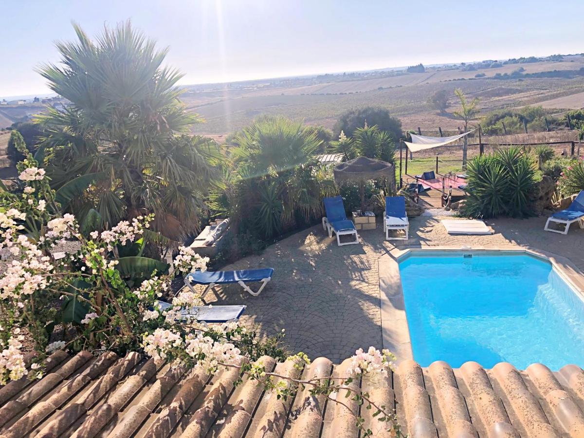 קוניל דה לה פרונטרה Finca Andalucia מראה חיצוני תמונה